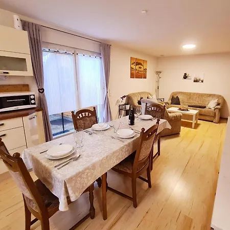 아파트 Gastehaus Kinzigtal Lerch